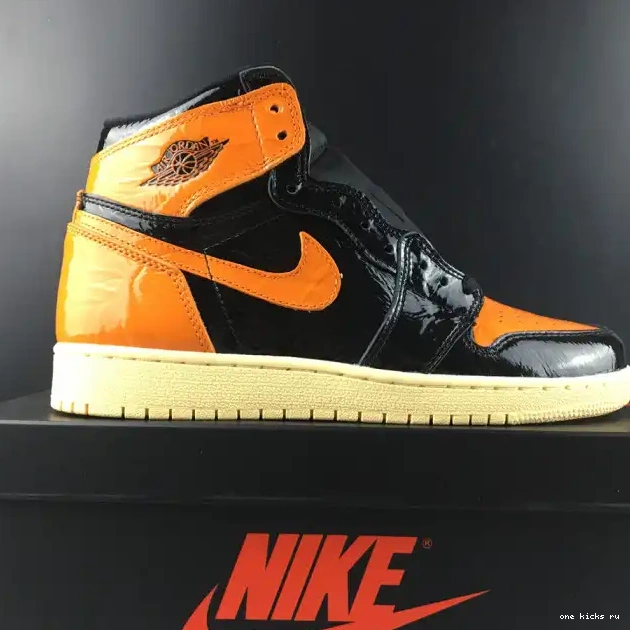 Chep Onekick 555088-028 Air Shattered Retro High Backboard - 1 3.0 Jordan 0408